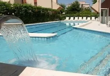 Noha Lägenhetshotell Riccione